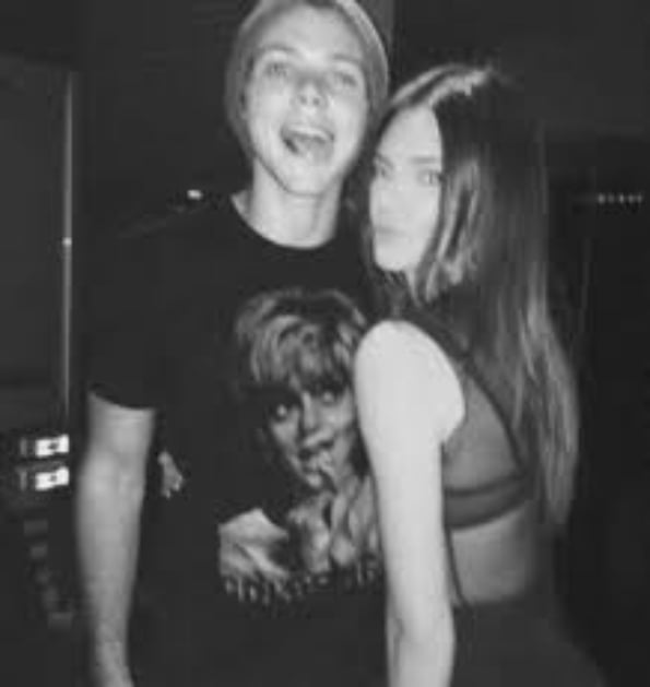 kendall jenner dating Ashton Irwin