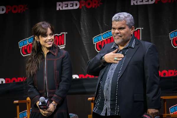 Luiz Guzman and jenna ortega