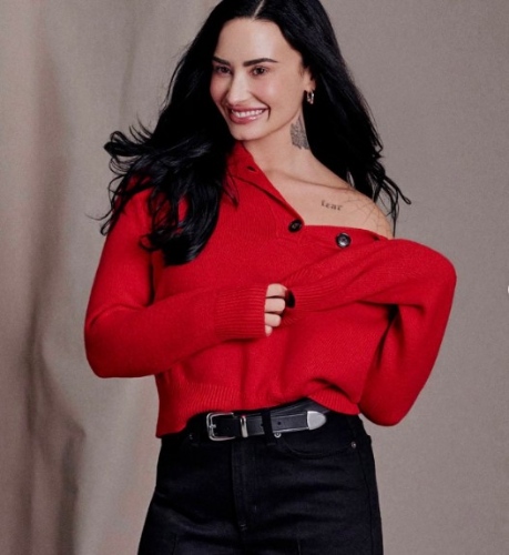 Relaxed Button-Collar Sweater demi lovato