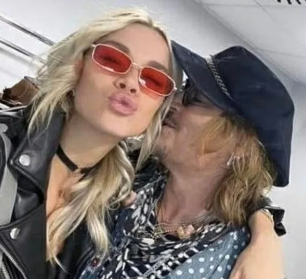 Yulia Vlasova johnny depp