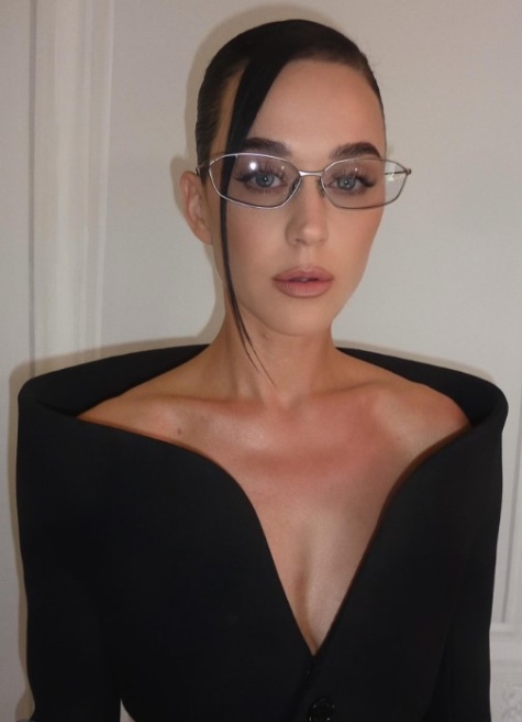 katy perry in glasses