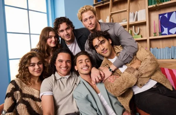 off campus cast